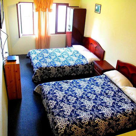 Aqua Hostal Mabel Cuenca Eksteriør billede